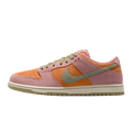 Nike SB Dunk Low Red Stardust