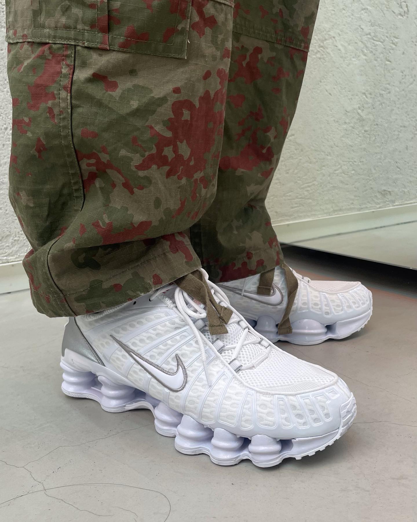 Nike Shox TL White Metallic Silver Max Orange