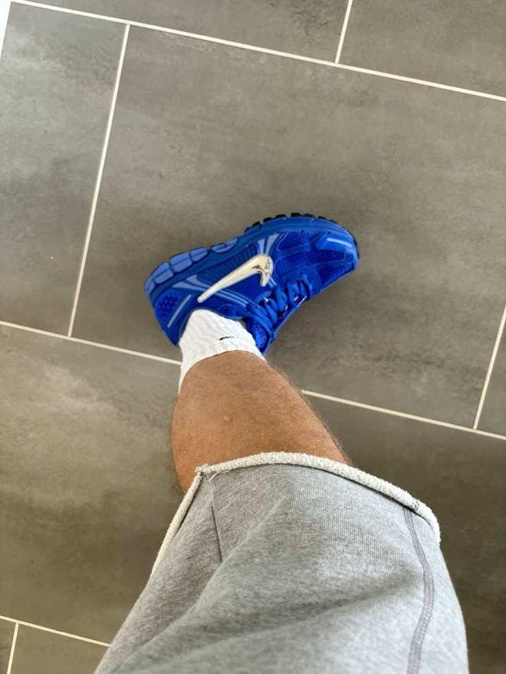 Nike Zoom Vomero 5 Racer Blue