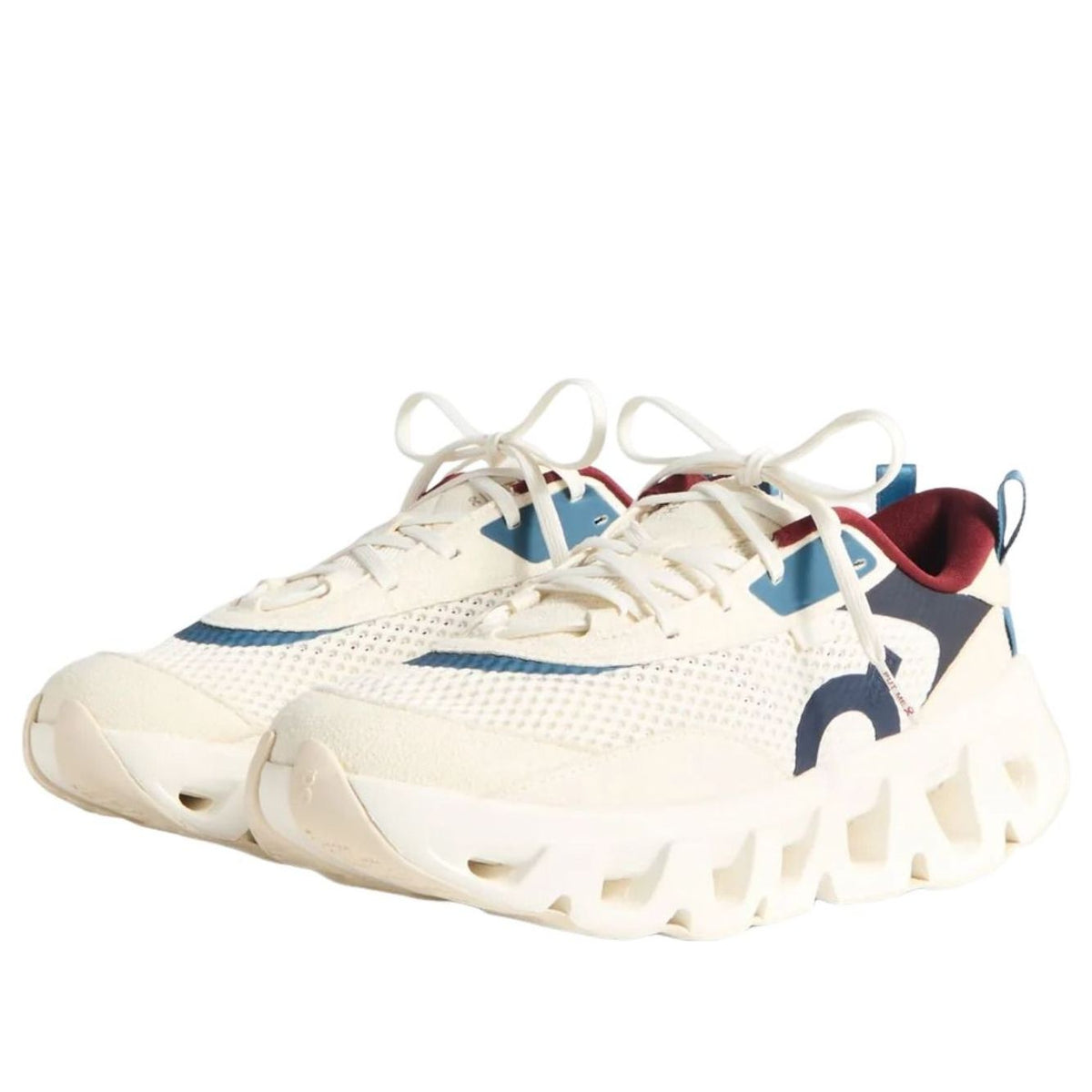 On Running K-Tech 2 Kith White Real Teal (Women’s)