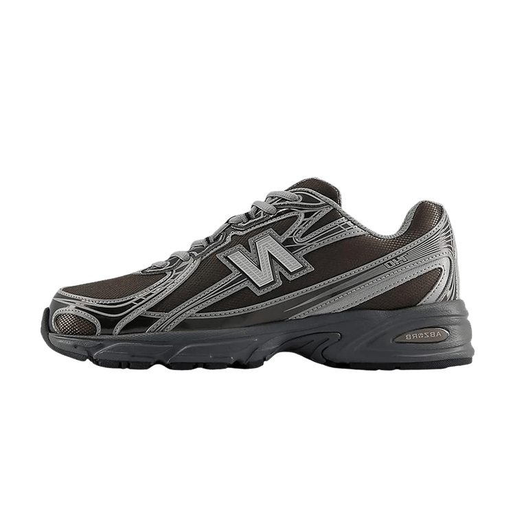New Balance 740 Black Metallic