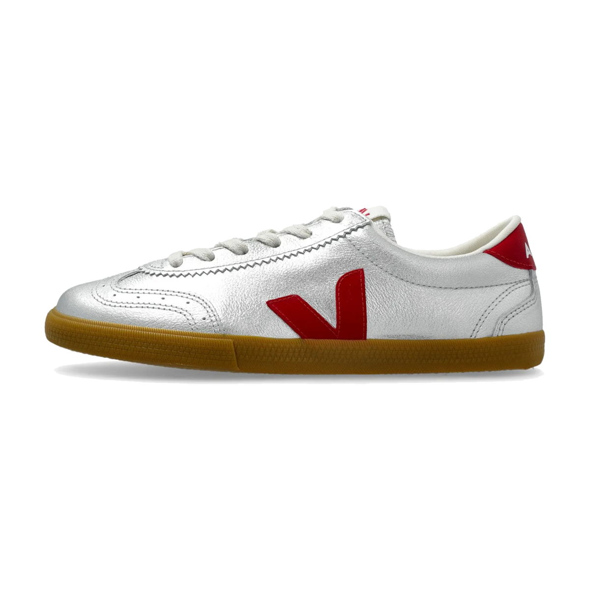 Veja Volley O.T. Leather Silver Pepper, zijaanzicht met wit leer, rood V-logo en gumrozool