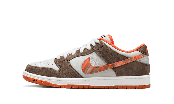 SB Dunk Low Crushed D.C. - DH7782-001