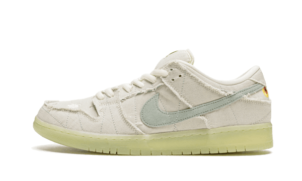 SB Dunk Low Mummy - DM0774-111